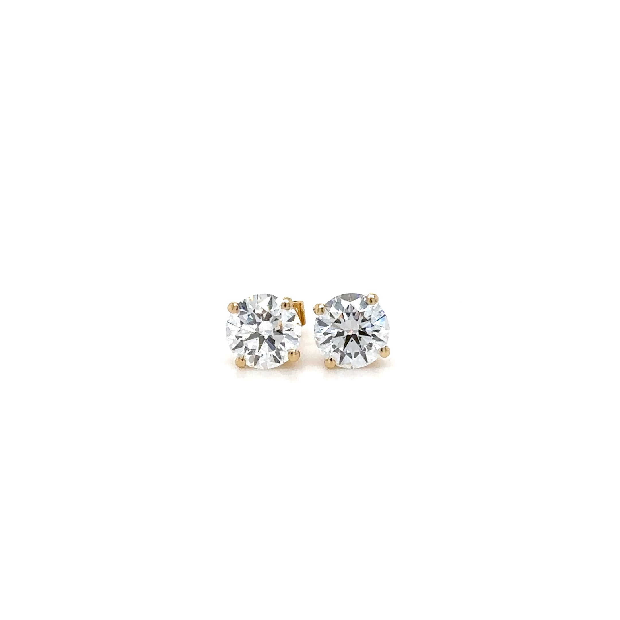 Labgrown diamond Stud Earrings 2ct Total in Gold. Front View.