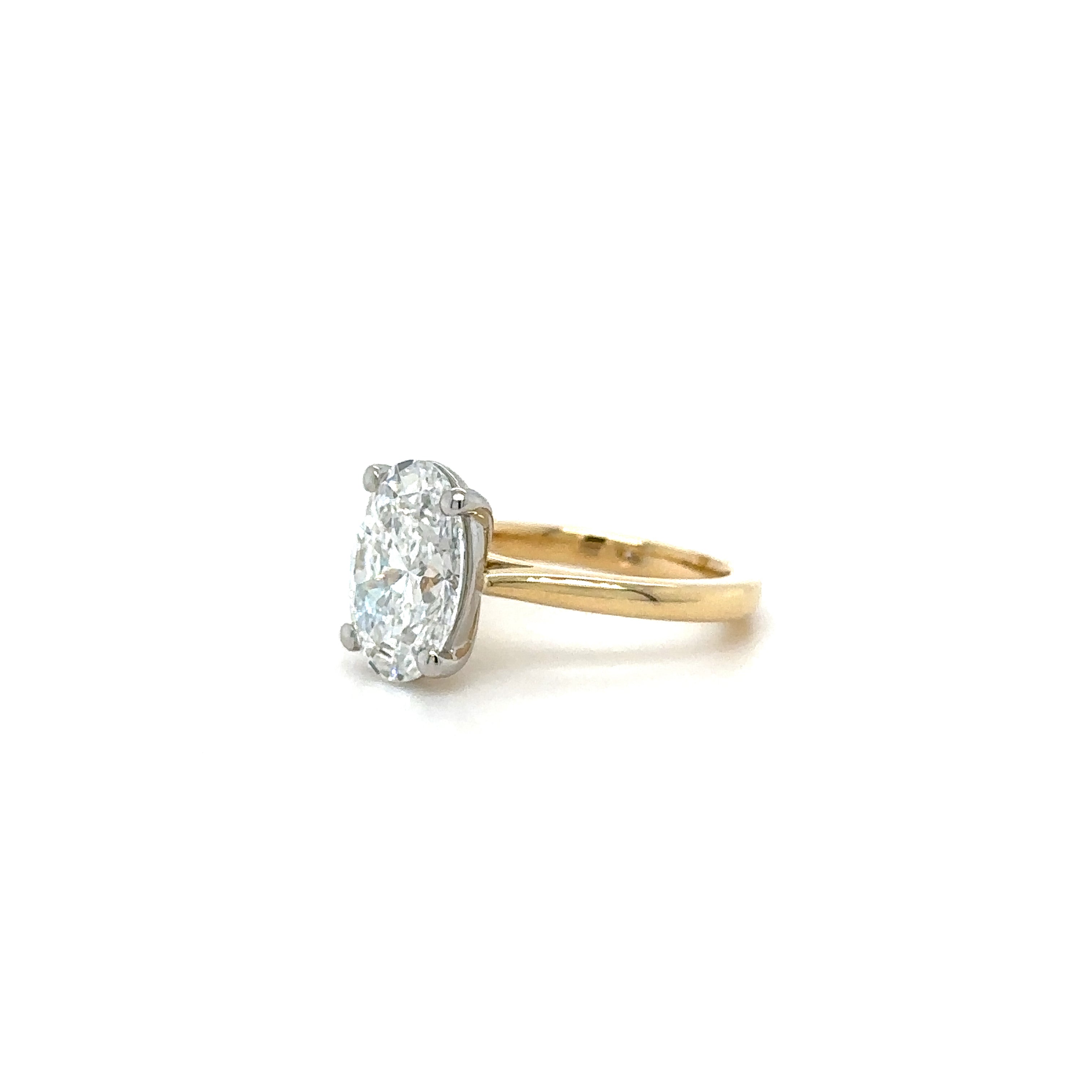 Tapered Solitaire Gallery Diamond Ring