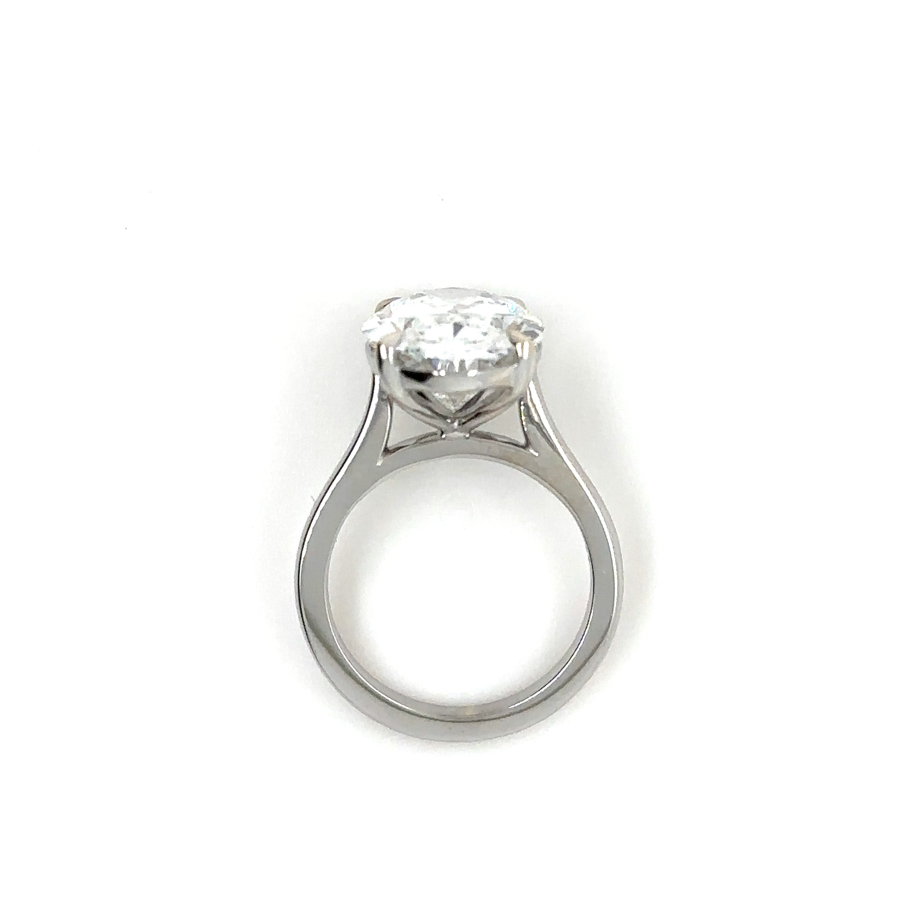 Tapered Solitaire Gallery Diamond Ring